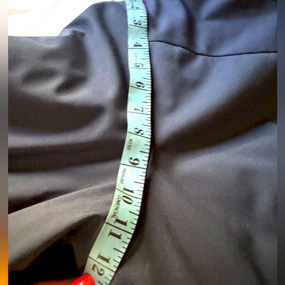 Brand: Champions, size: XL, black jacket, with hood, zipper. - Picture 9 of 13